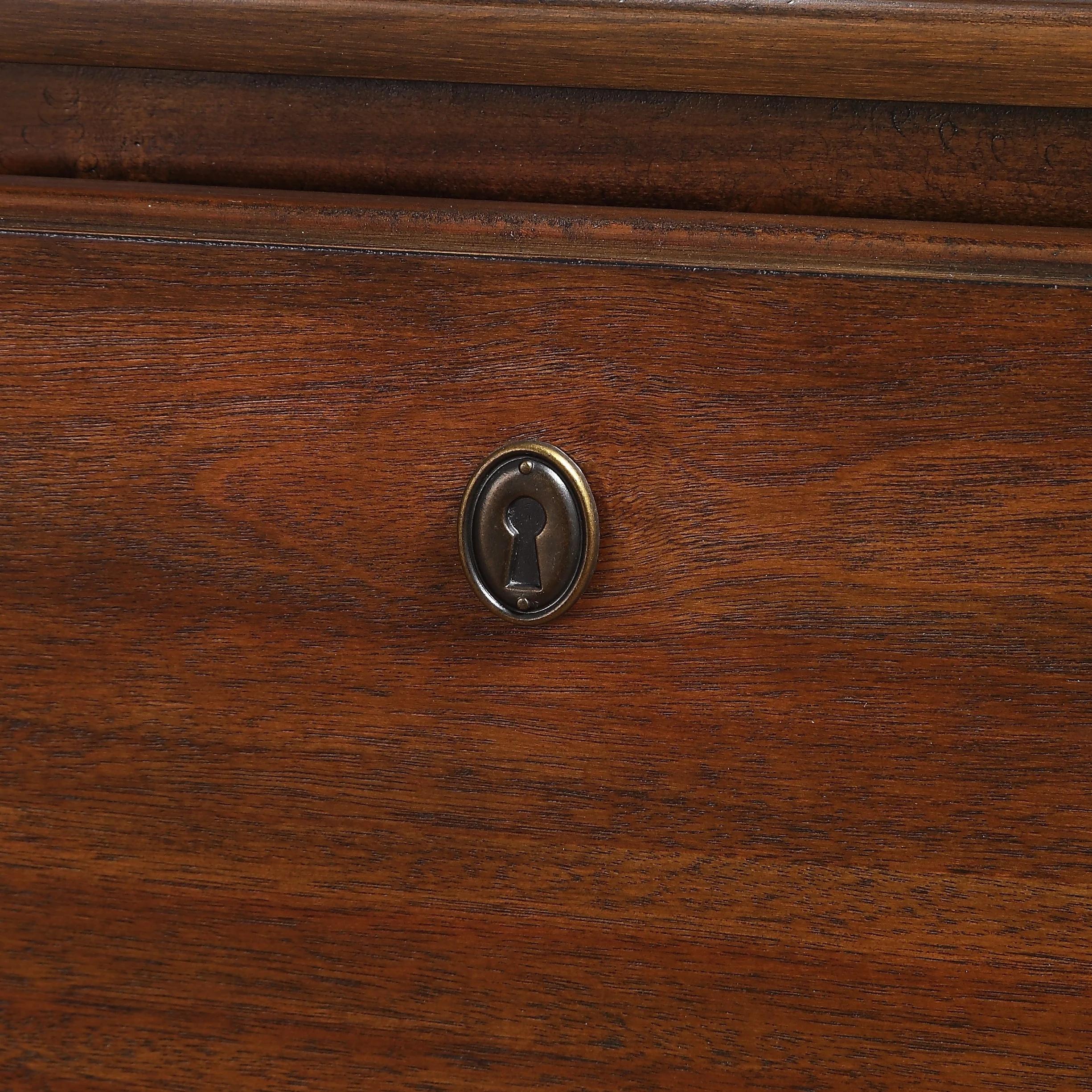Chamberlin Brown 3-Drawer Dresser - Image 7