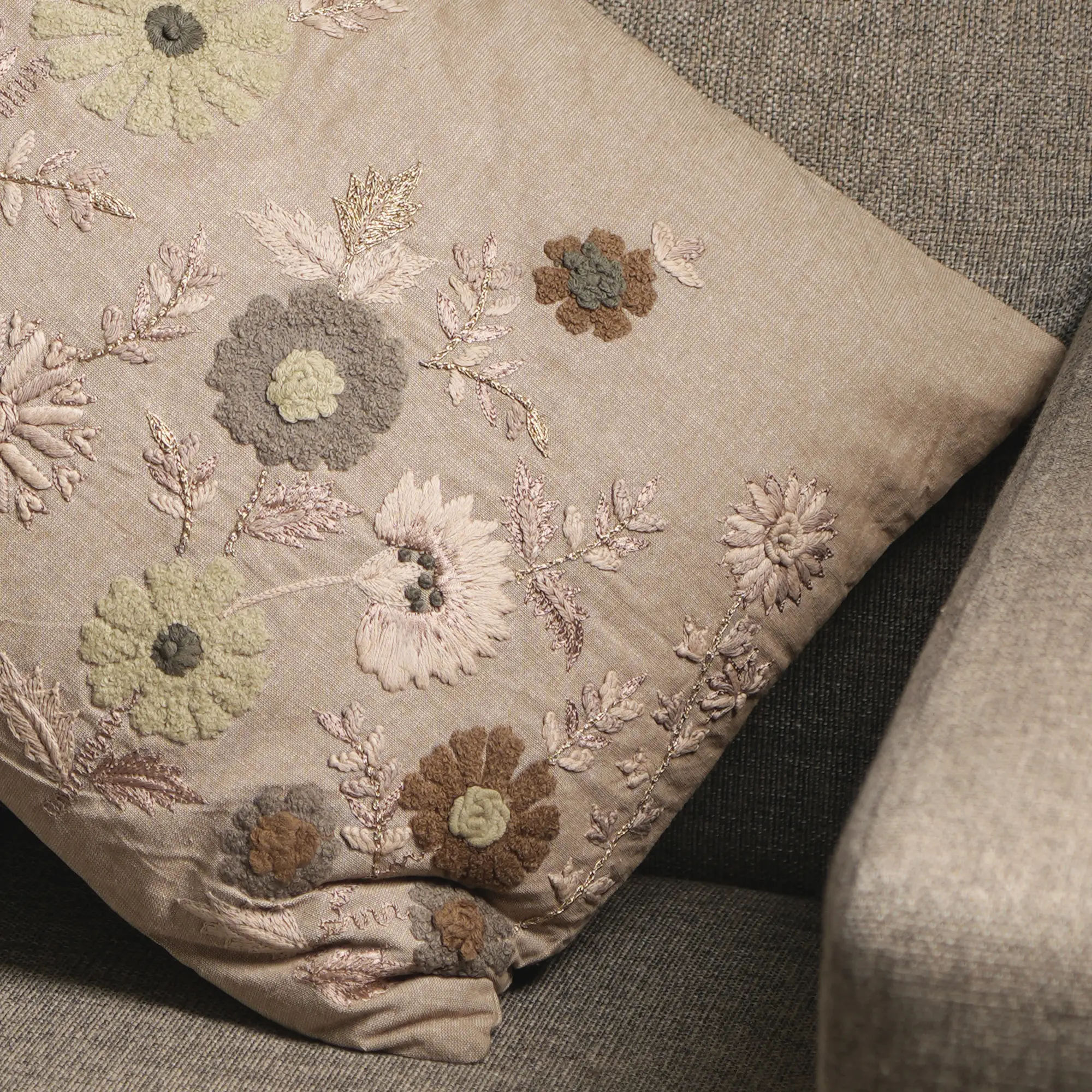 100% Linen Floral Embroidery Cushion - Image 4