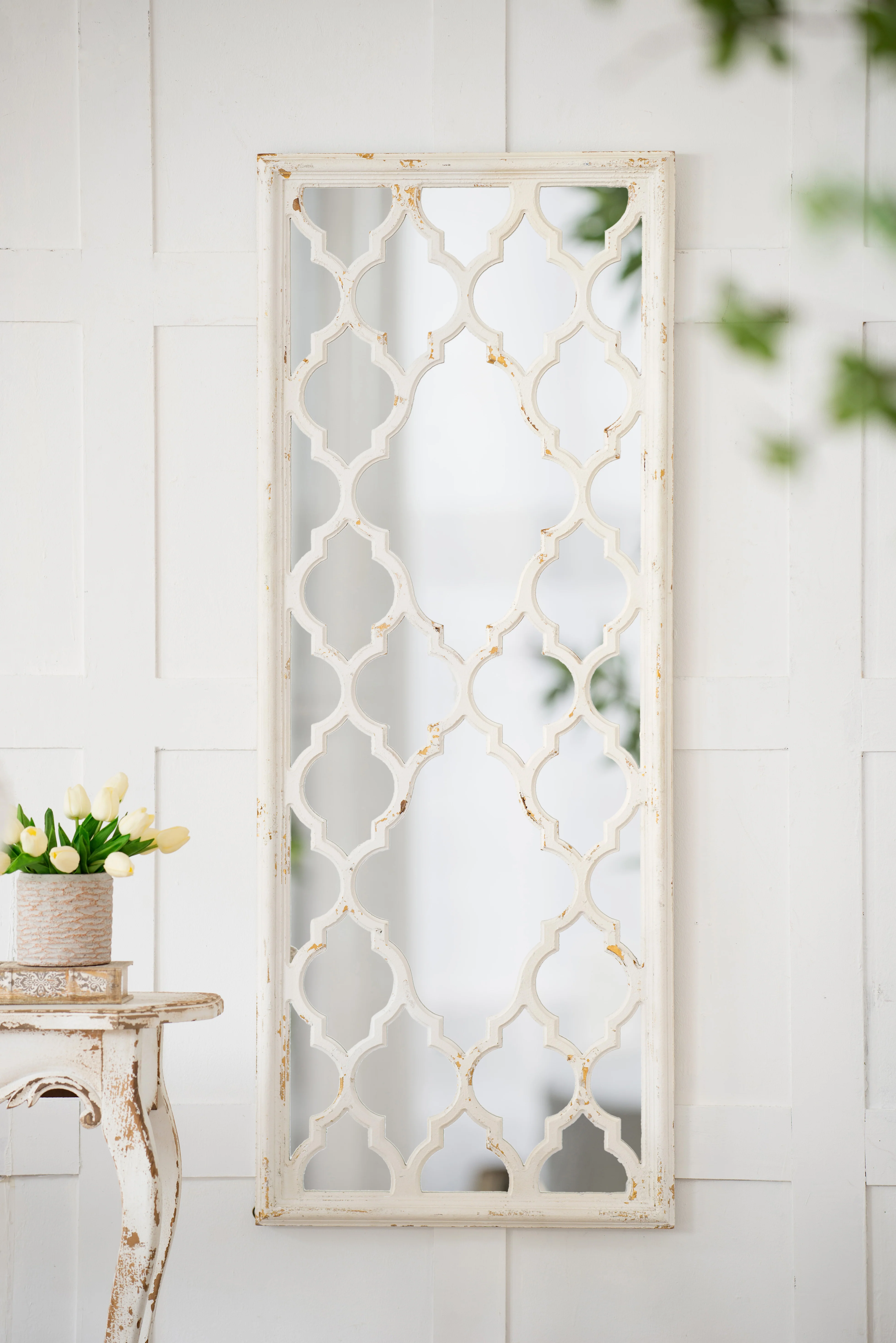 24" x 60" Full Body Floor Mirror with Classic Pattern - Image 3