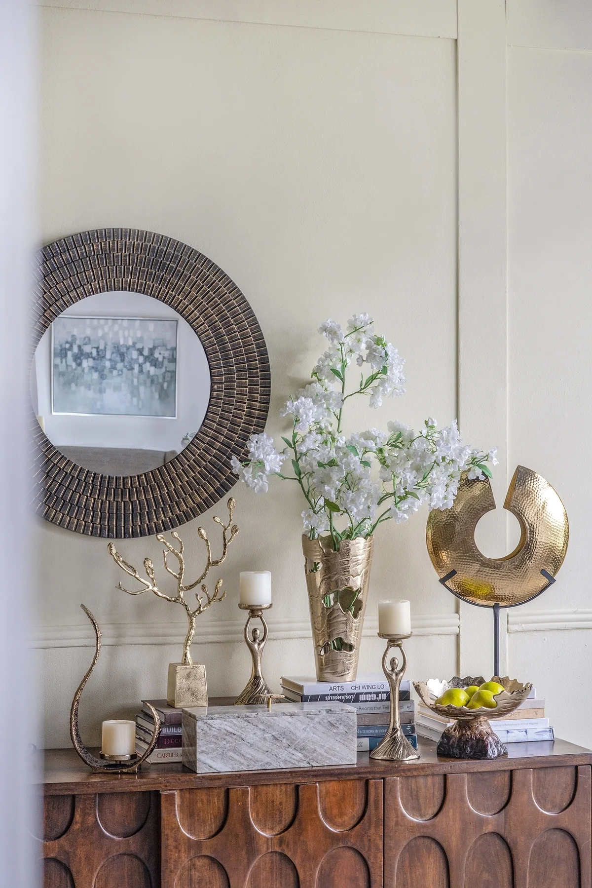 Sculptural Metal Pillar Holder With Ombre Gold And Bronze Finish - Image 9