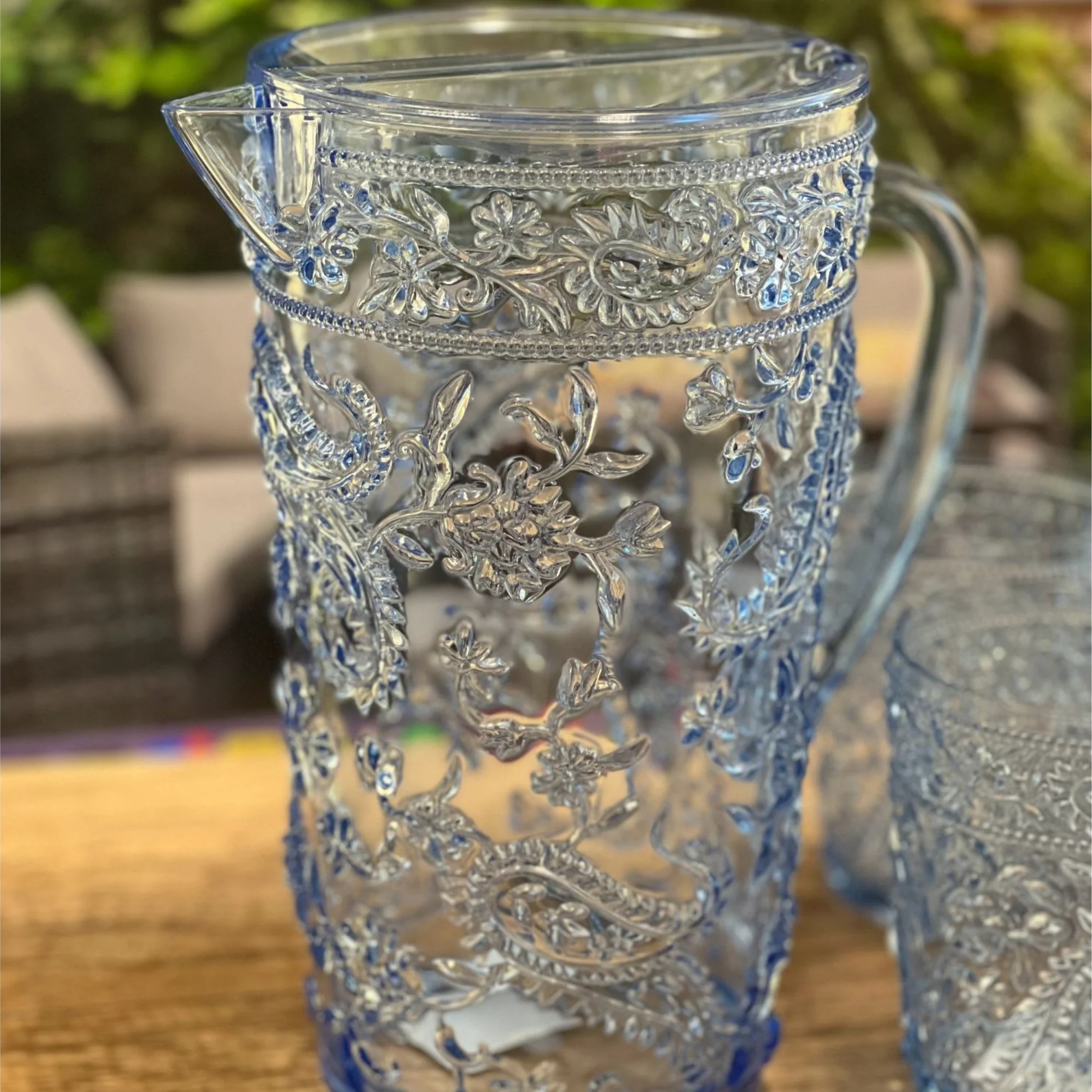Paisley Unbreakable Plastic Water Pitcher with Lid and Spout, BPA Free, 2.5 Quarts, Blue Acrylic - Image 5
