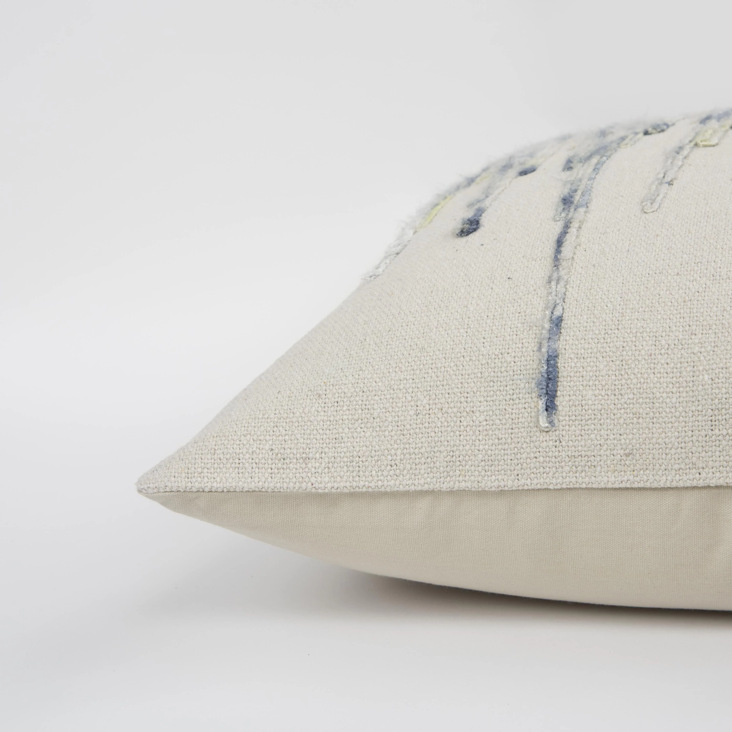 Abstract Slub Yarn Embellished Pillow - Image 5