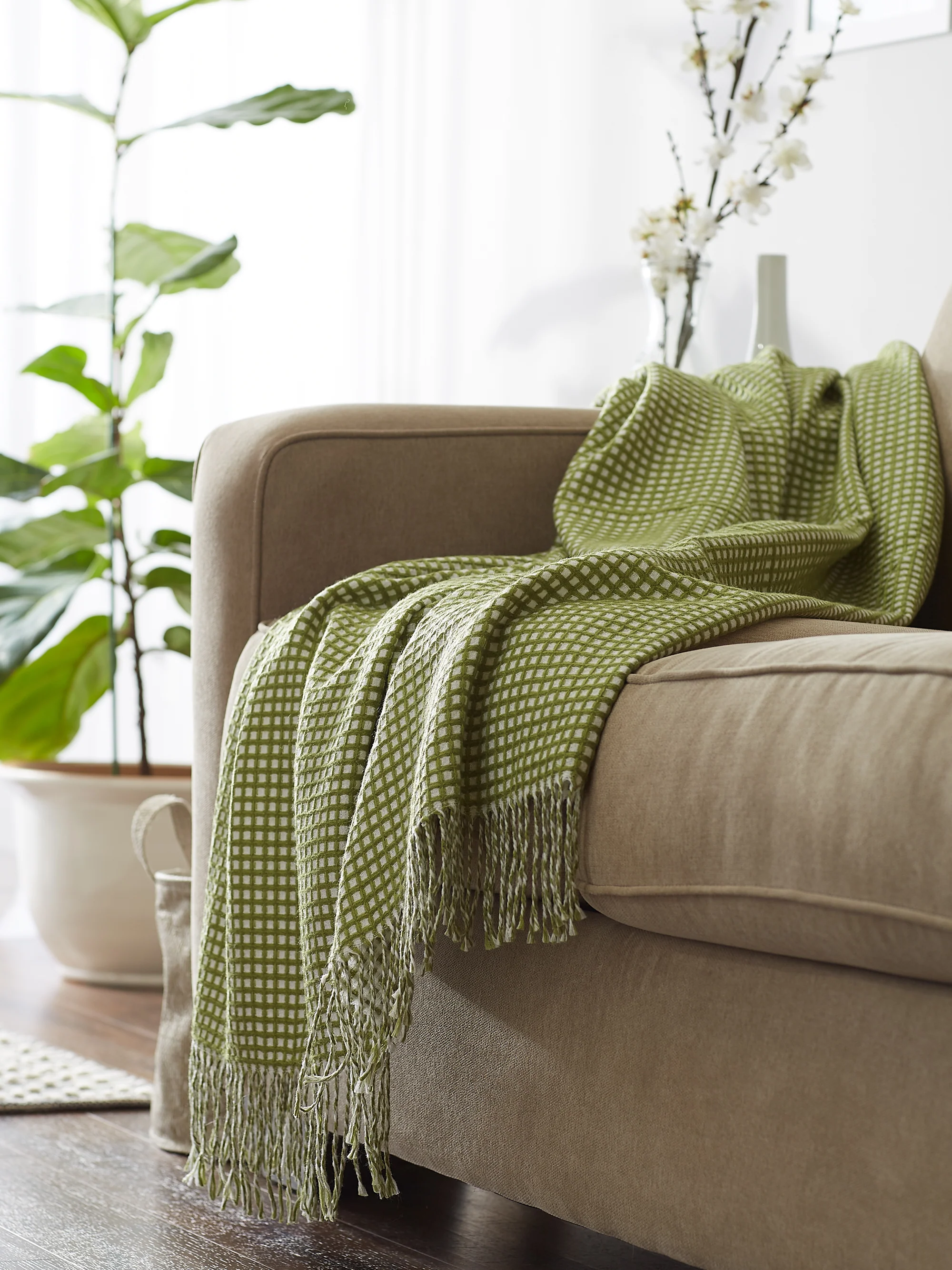 Antique Green & White Waffle Knit Throw - Image 10