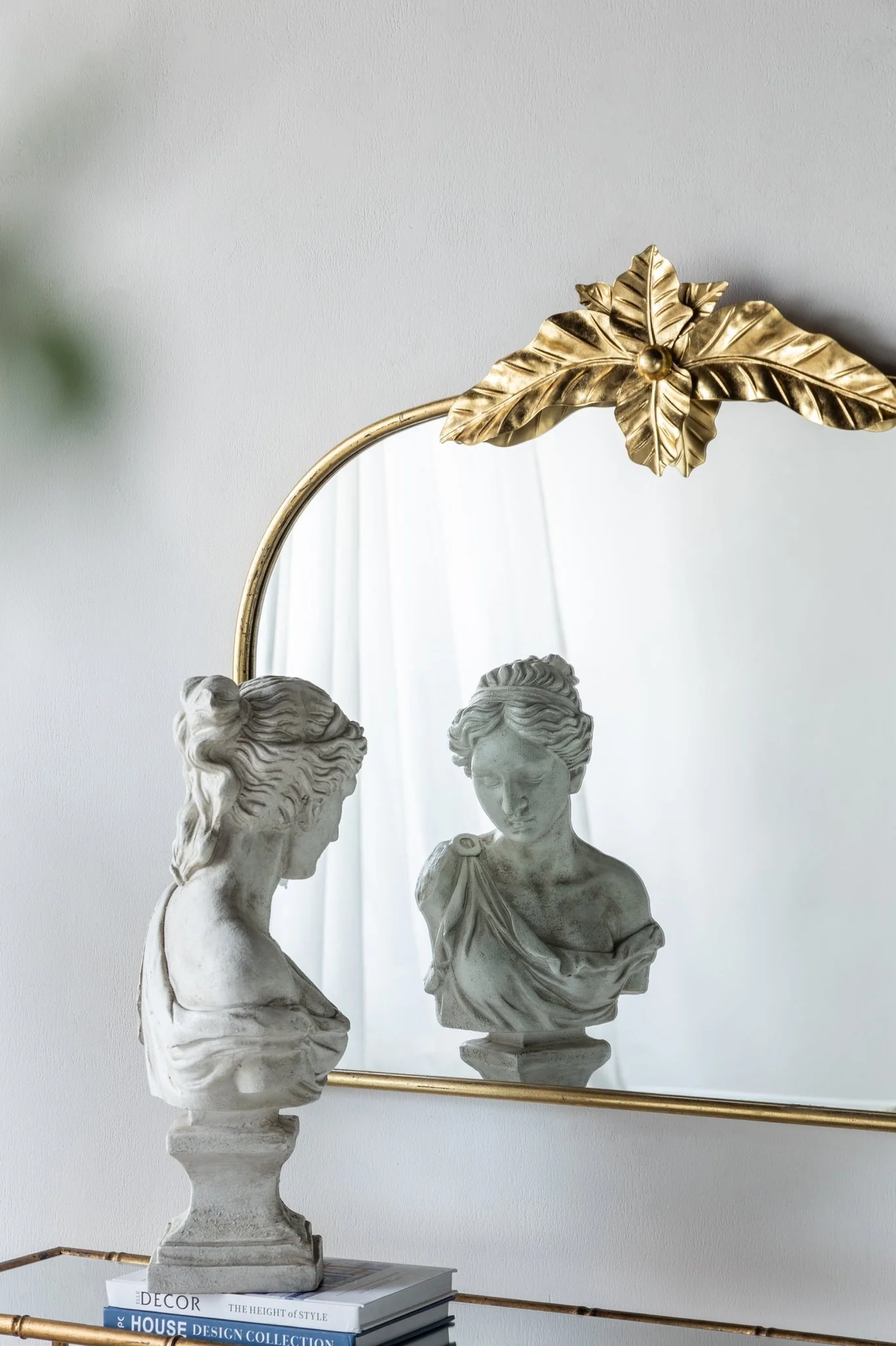 Arched Wall Mirror with Metal Frame - Image 9