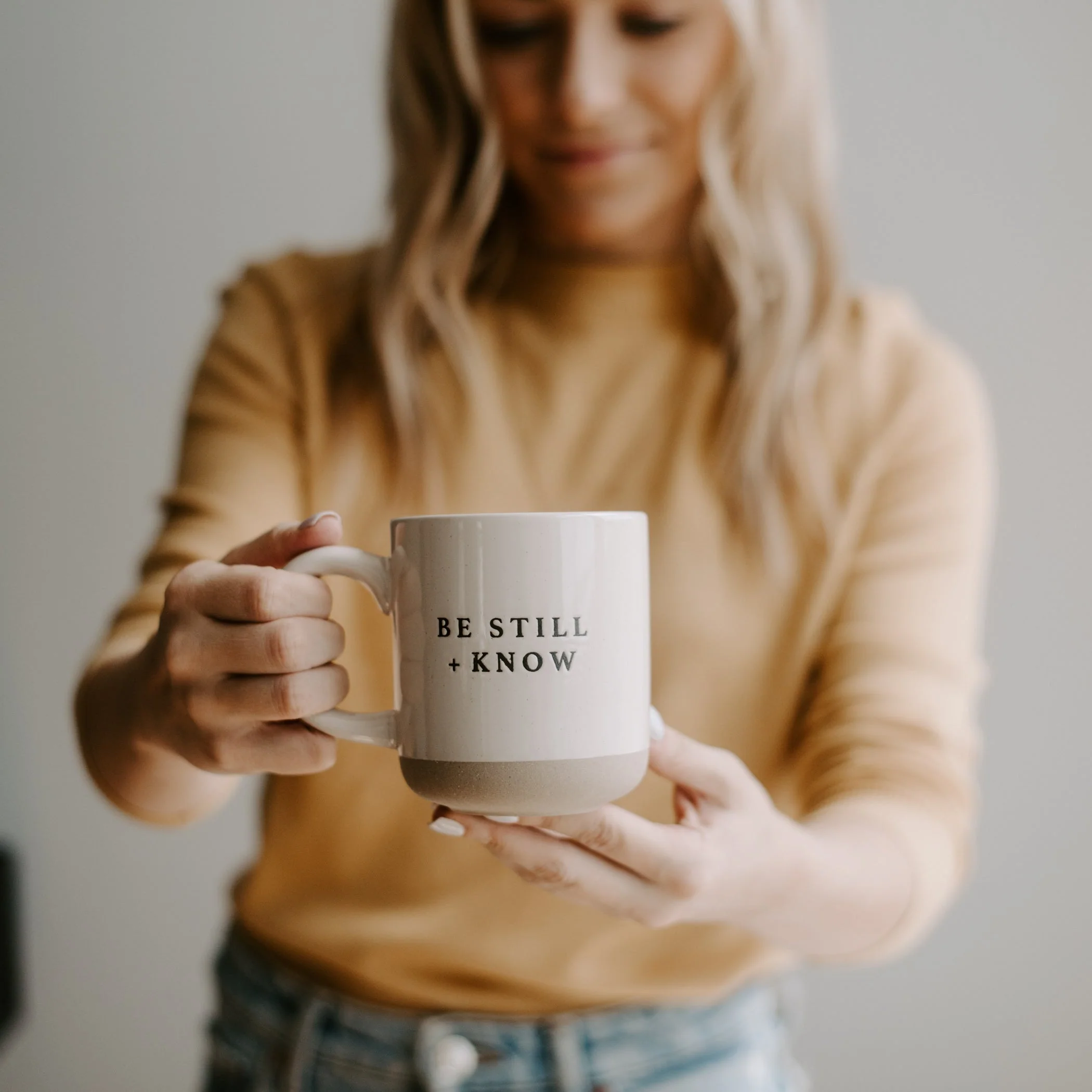 Be Still and Know 14 oz Stoneware Coffee Mug - Image 3