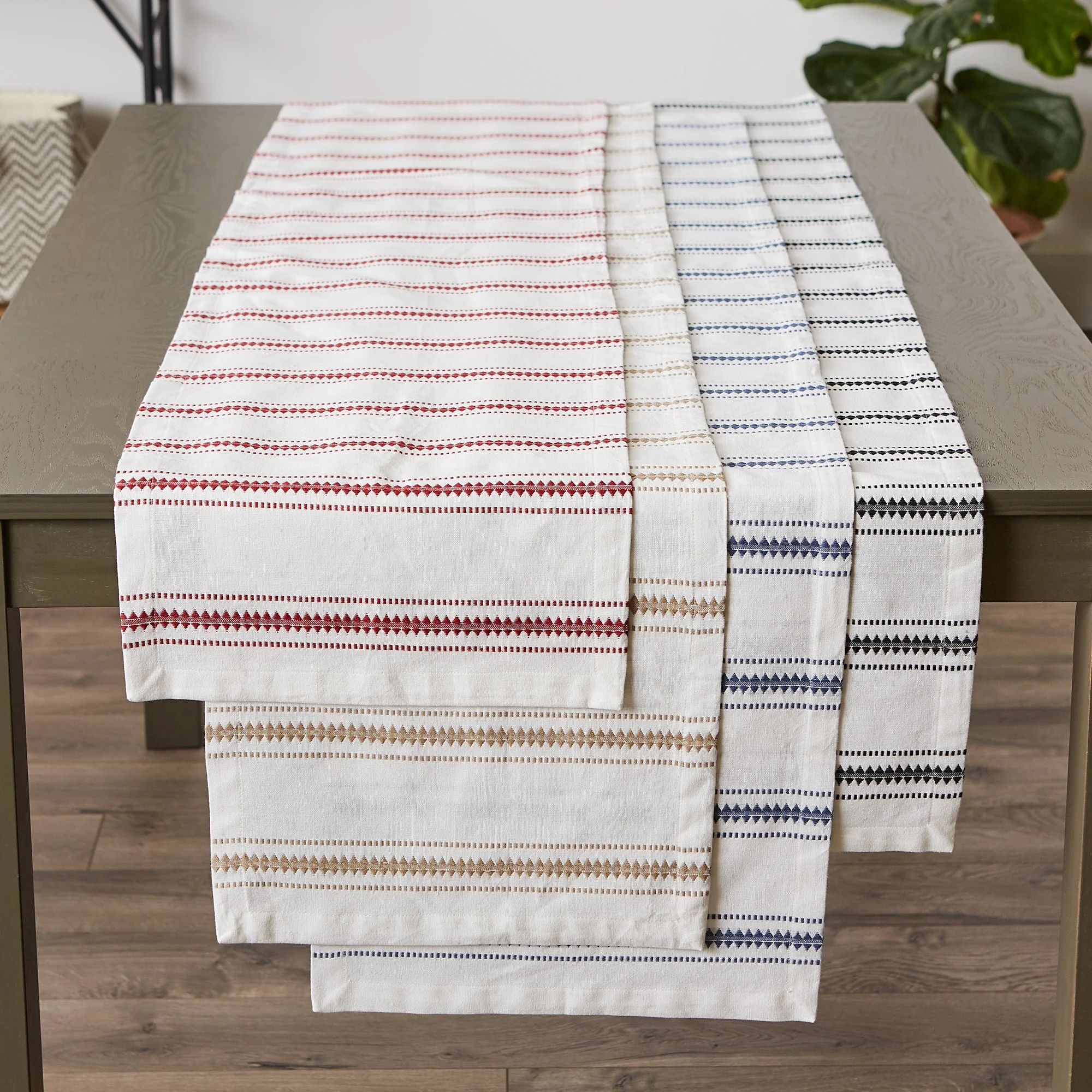 Black Zig Dobby Stripe Table Runner 14X72 - Image 8