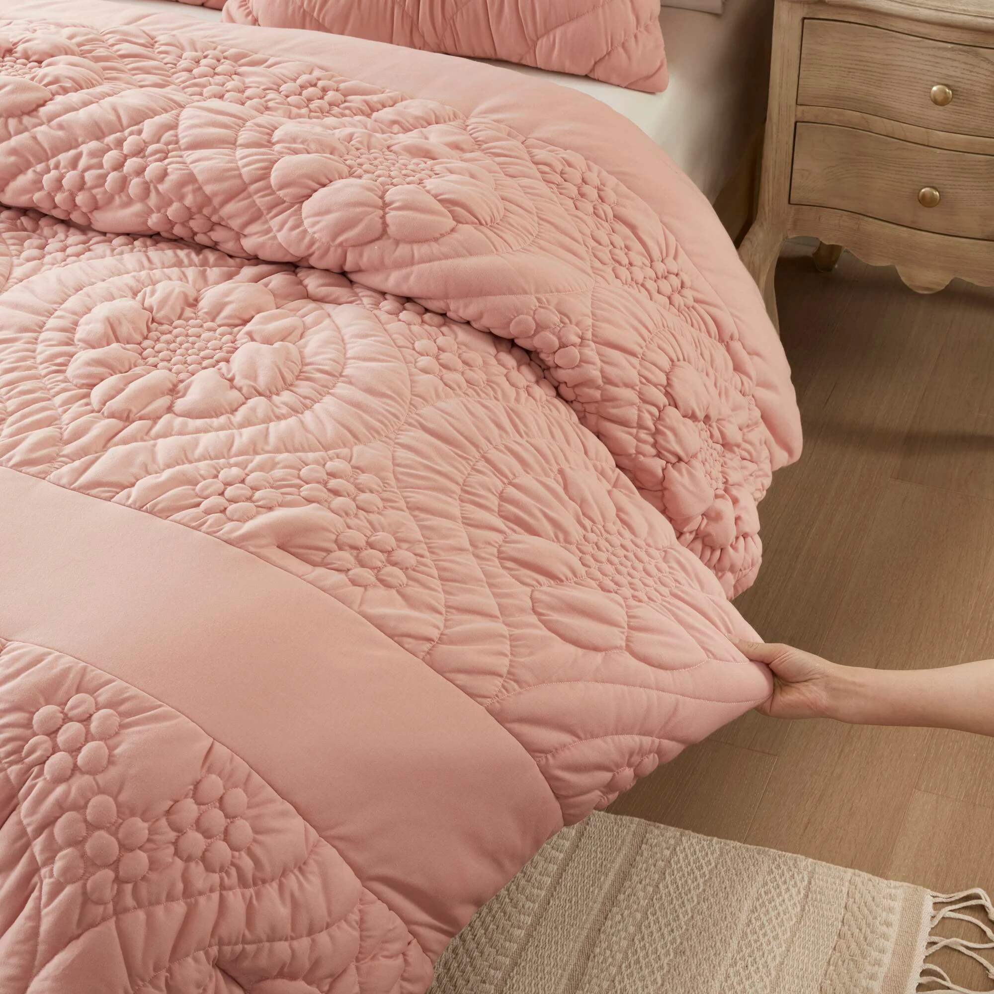 3-Piece Romantic Floral Comforter Set - Image 8