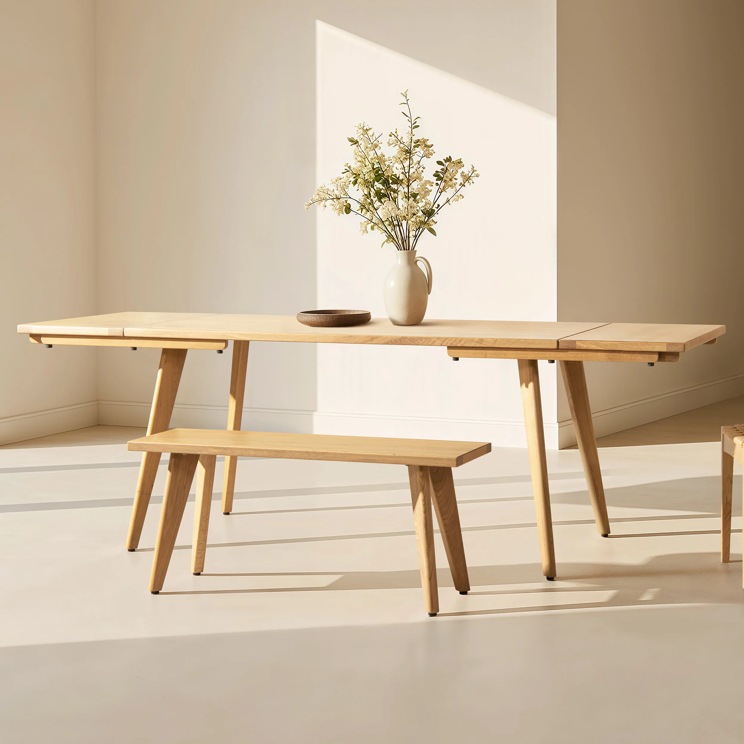 Capri 59-90.5" Solid Oak Wood 4-6 Seat Extendable Leaf Dining Table - Image 3