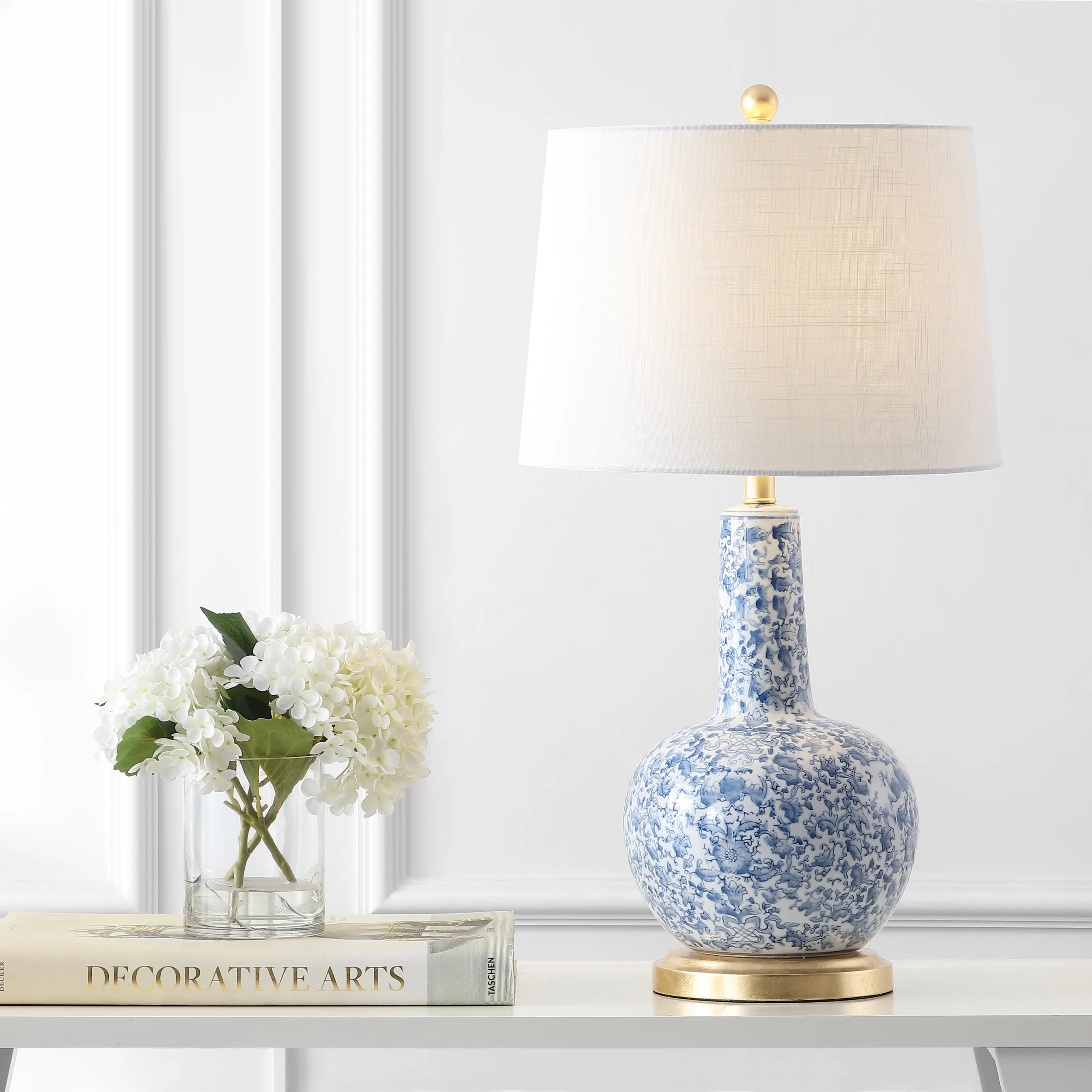 Chinois Ceramic/Iron Classic Cottage LED Table Lamp - Image 3
