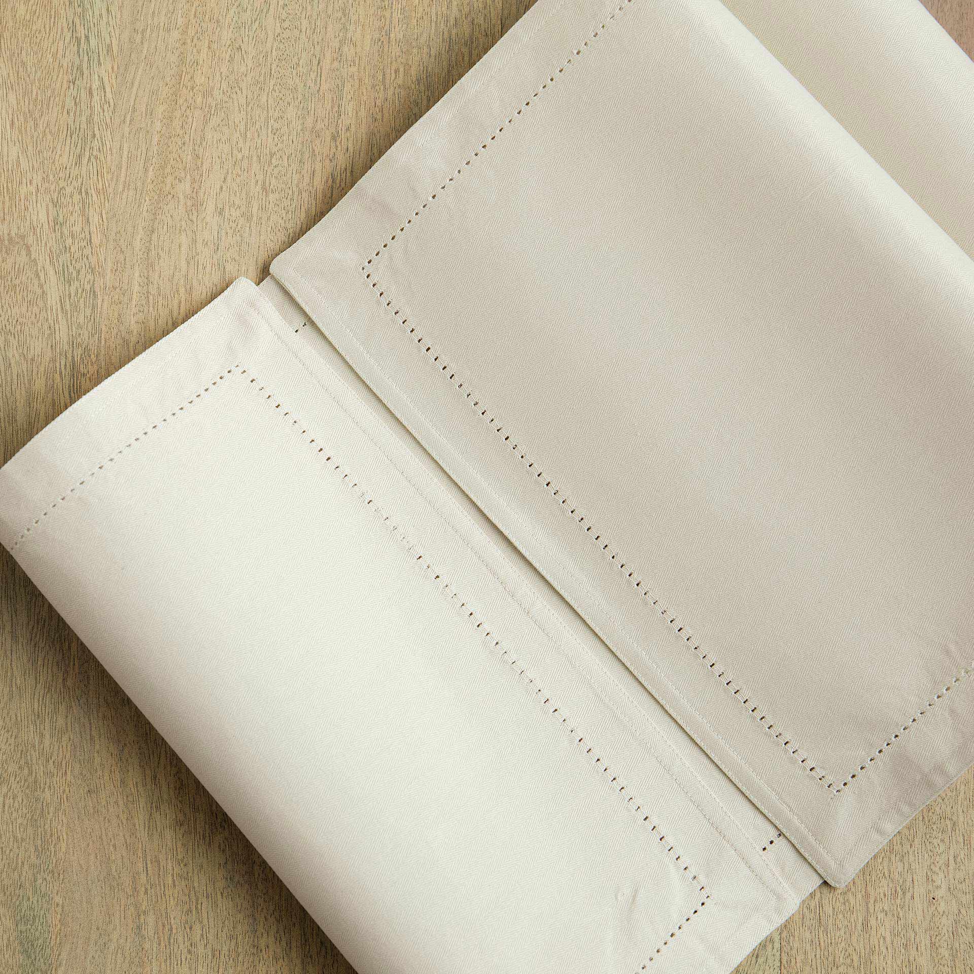Classic Beige Cotton Border Stitch Table Runner - Image 3