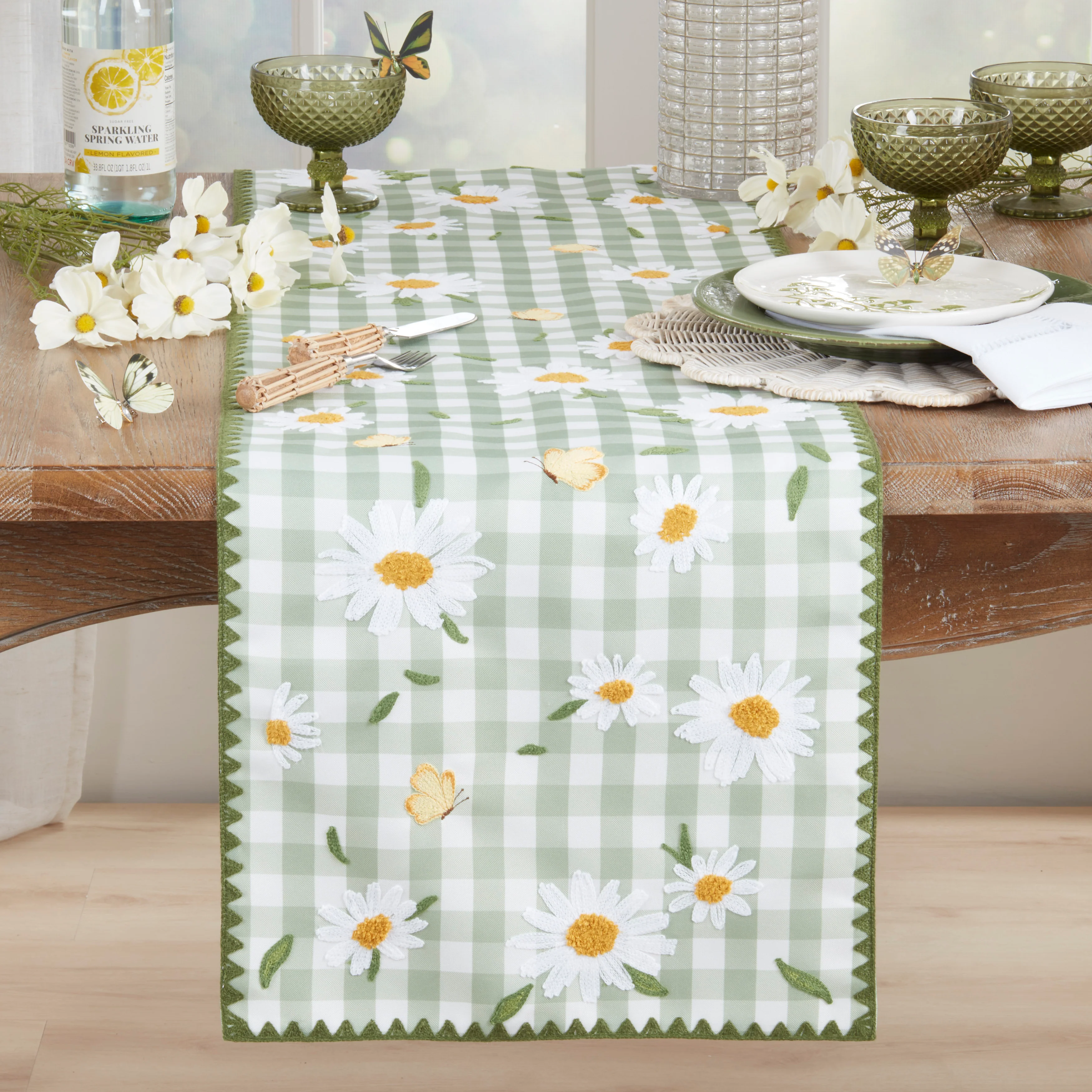 Embroidered Gingham Daisy Table Runner - Image 3