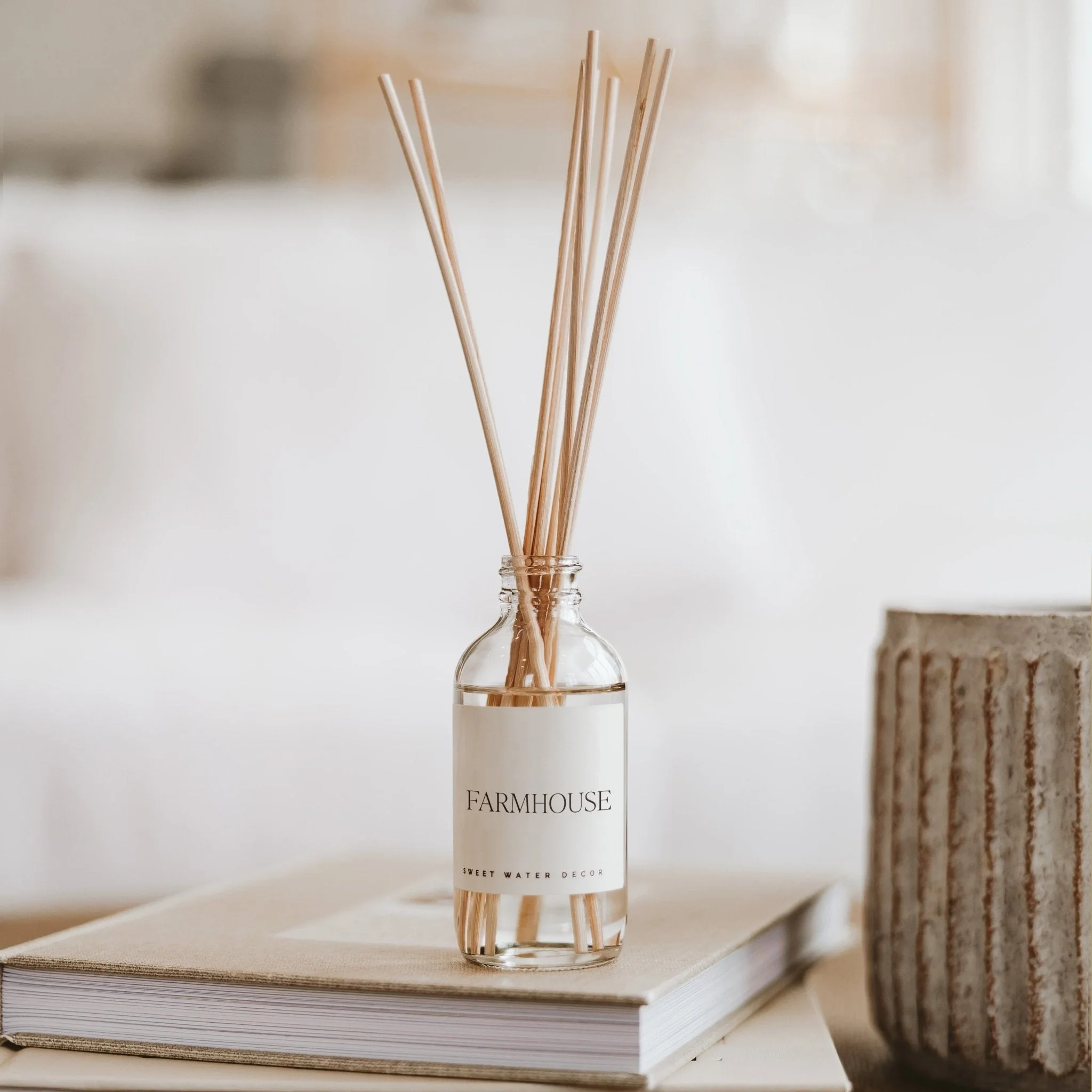 Farmhouse Clear Reed Diffuser - Image 2