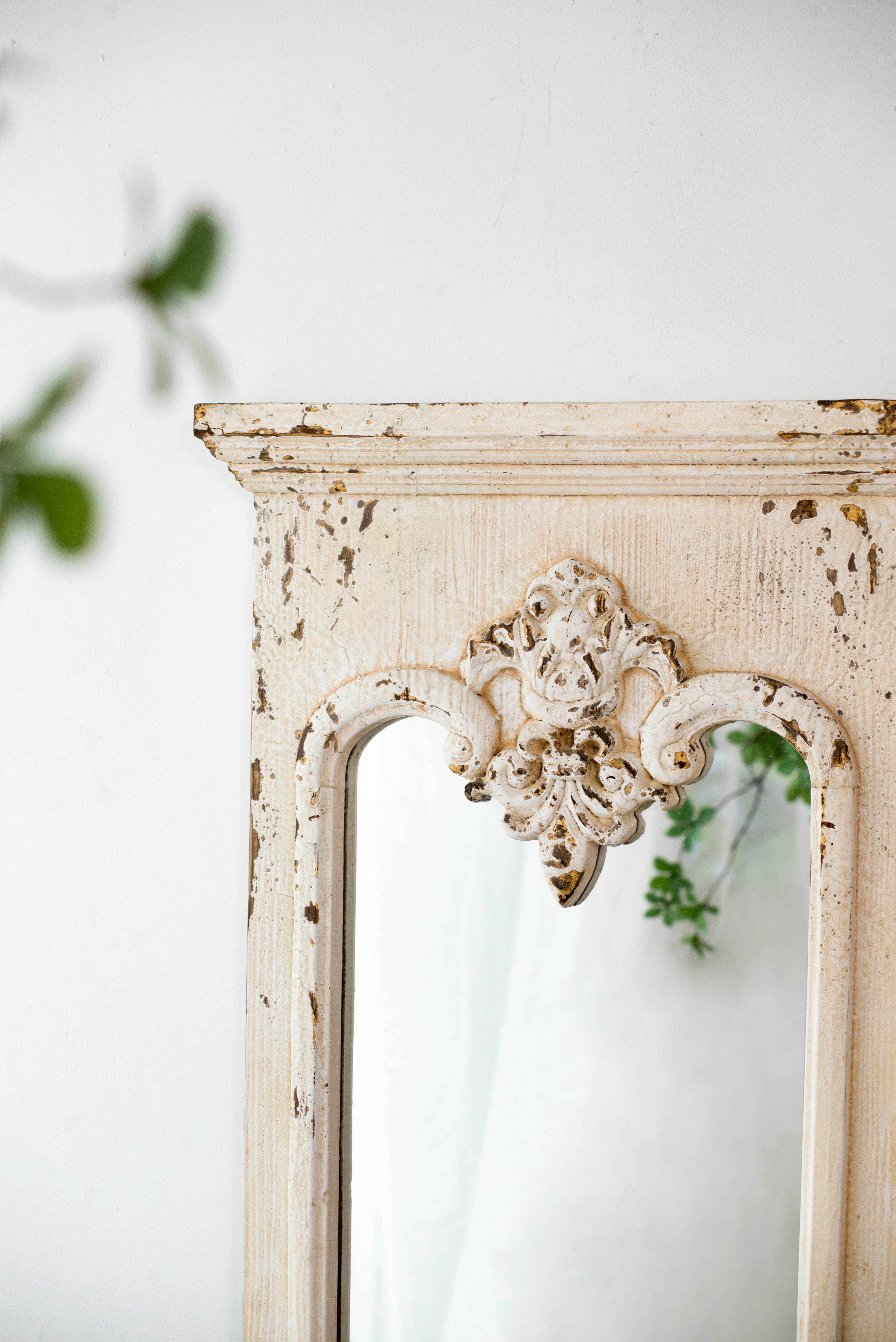Full Length Wall Mirror with Solid Wood Frame - Image 7
