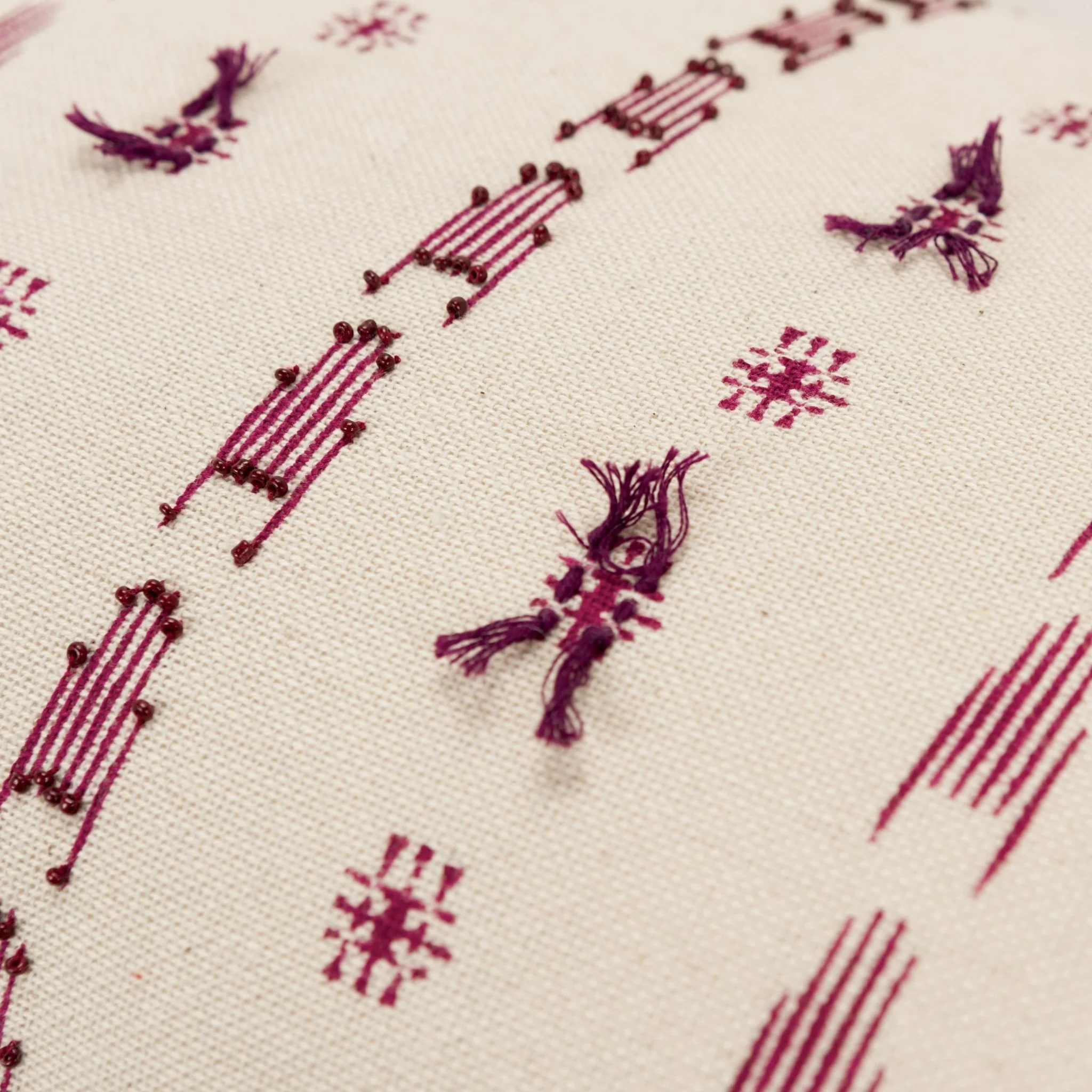 Geometric Print Knife Edge 100% Cotton Poly Filled Decorative Throw Pillow - Image 13