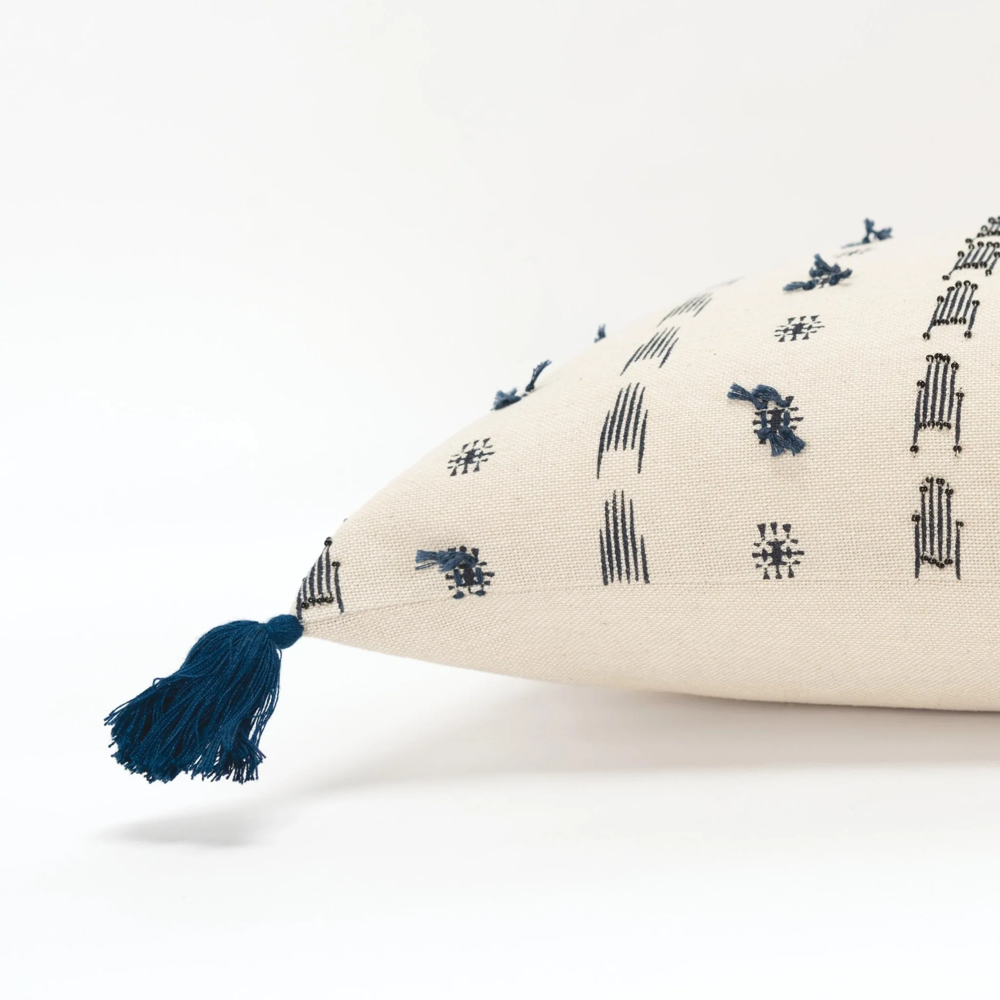 Geometric Print Knife Edge 100% Cotton Poly Filled Decorative Throw Pillow - Image 20