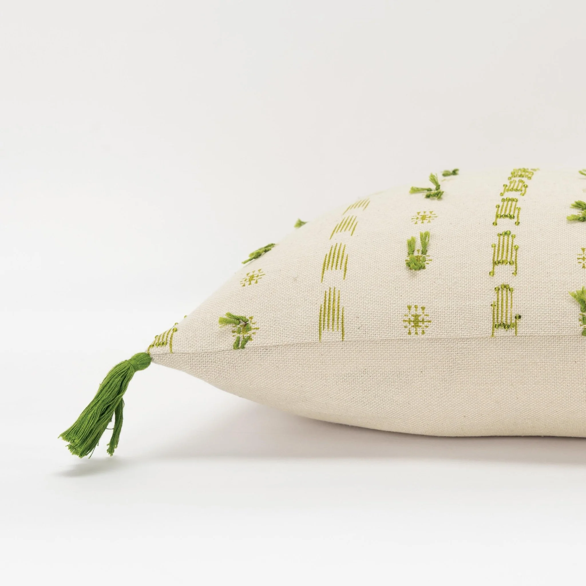 Geometric Print Knife Edge 100% Cotton Poly Filled Decorative Throw Pillow - Image 30