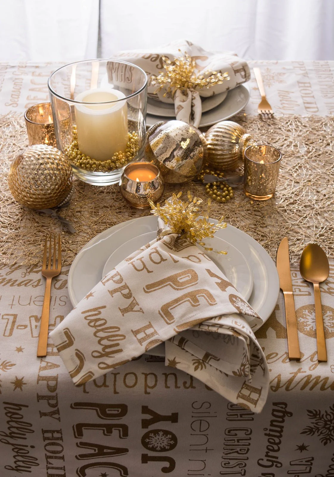 Gold Sequin Mesh 16"x10' Table Runner Roll - Image 10