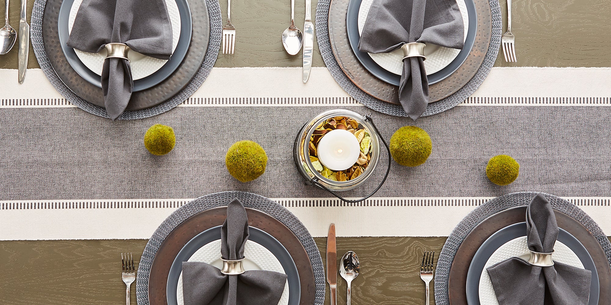 Gray Floral Pp Woven Round Placemat, Set of 6 - Image 4