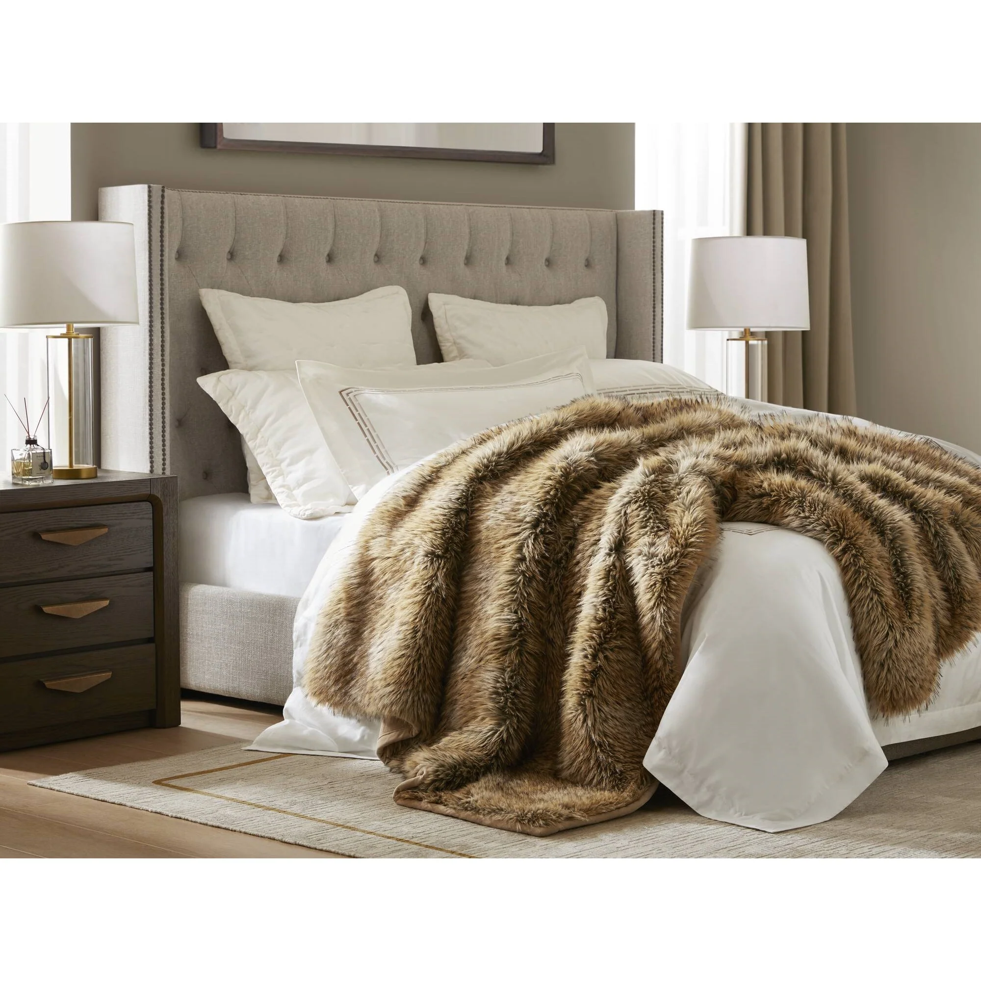 Luxe Faux Fur Throw Blanket - Image 3