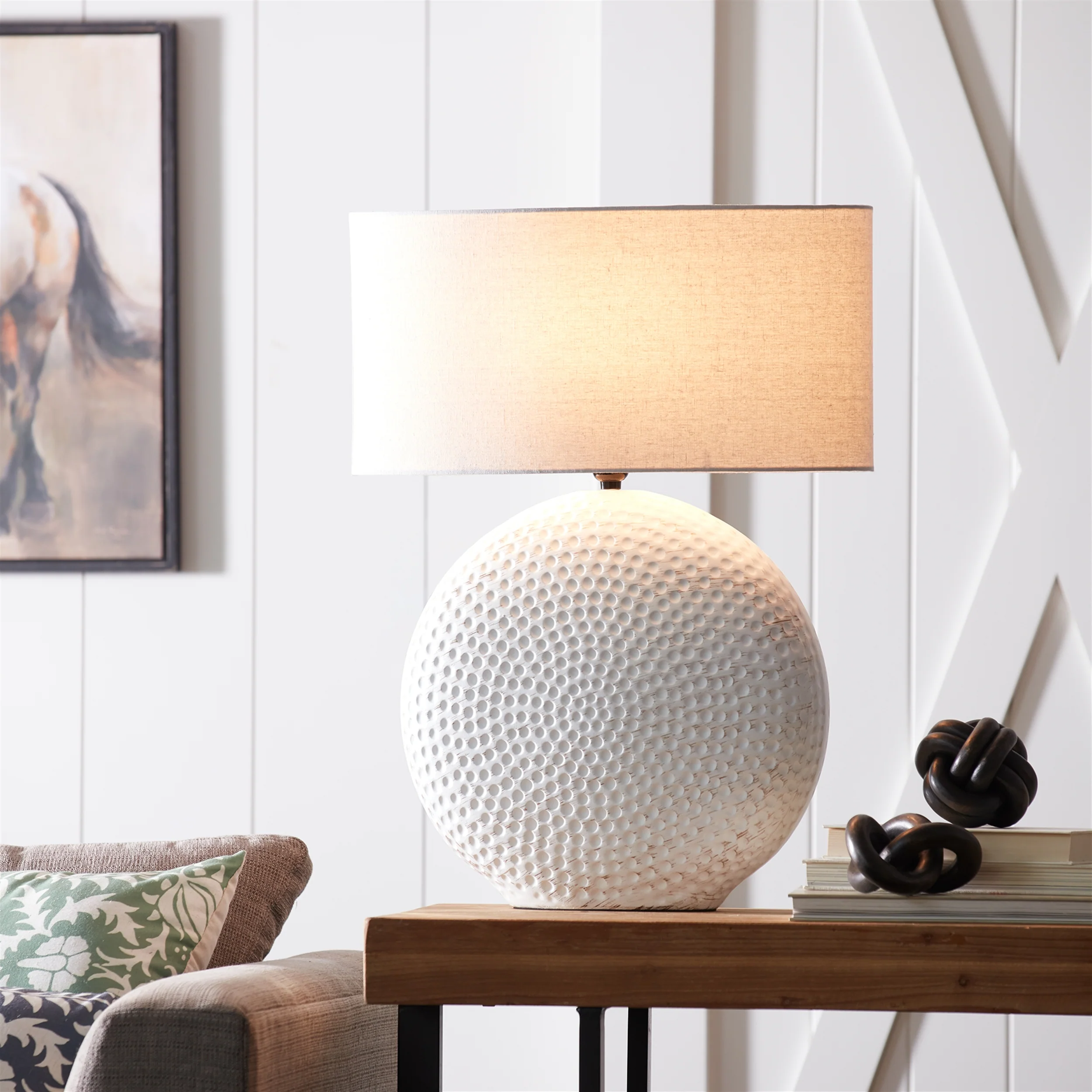 Notched Ceramic Table Lamp - Image 2