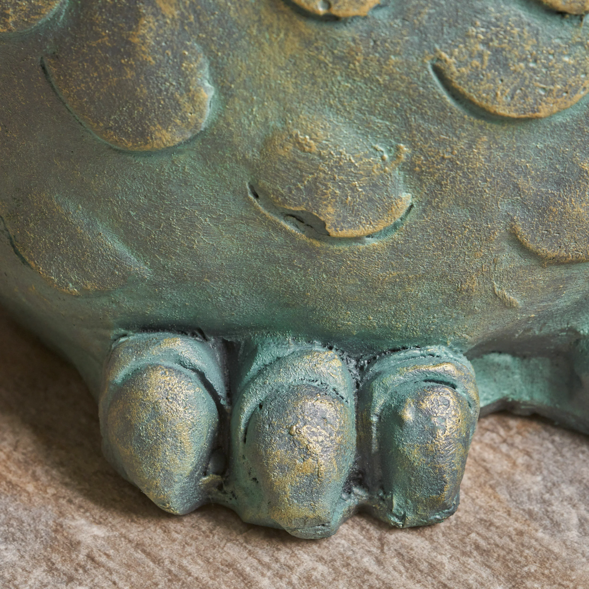 Outdoor Lightweight Concrete Owl Stool - Image 7