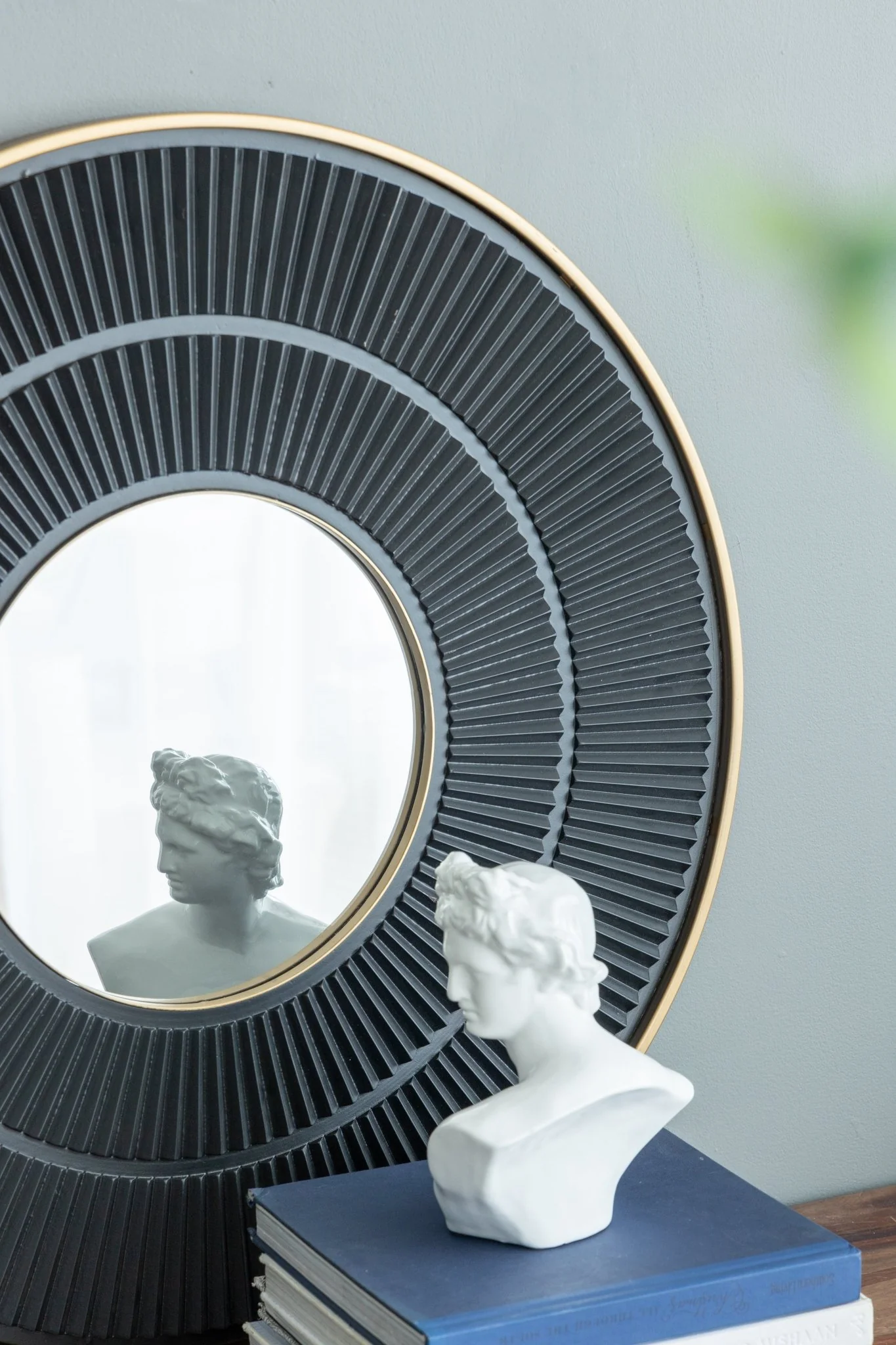 Round Wall Mirror with Carved Pleated Pattern - Image 8