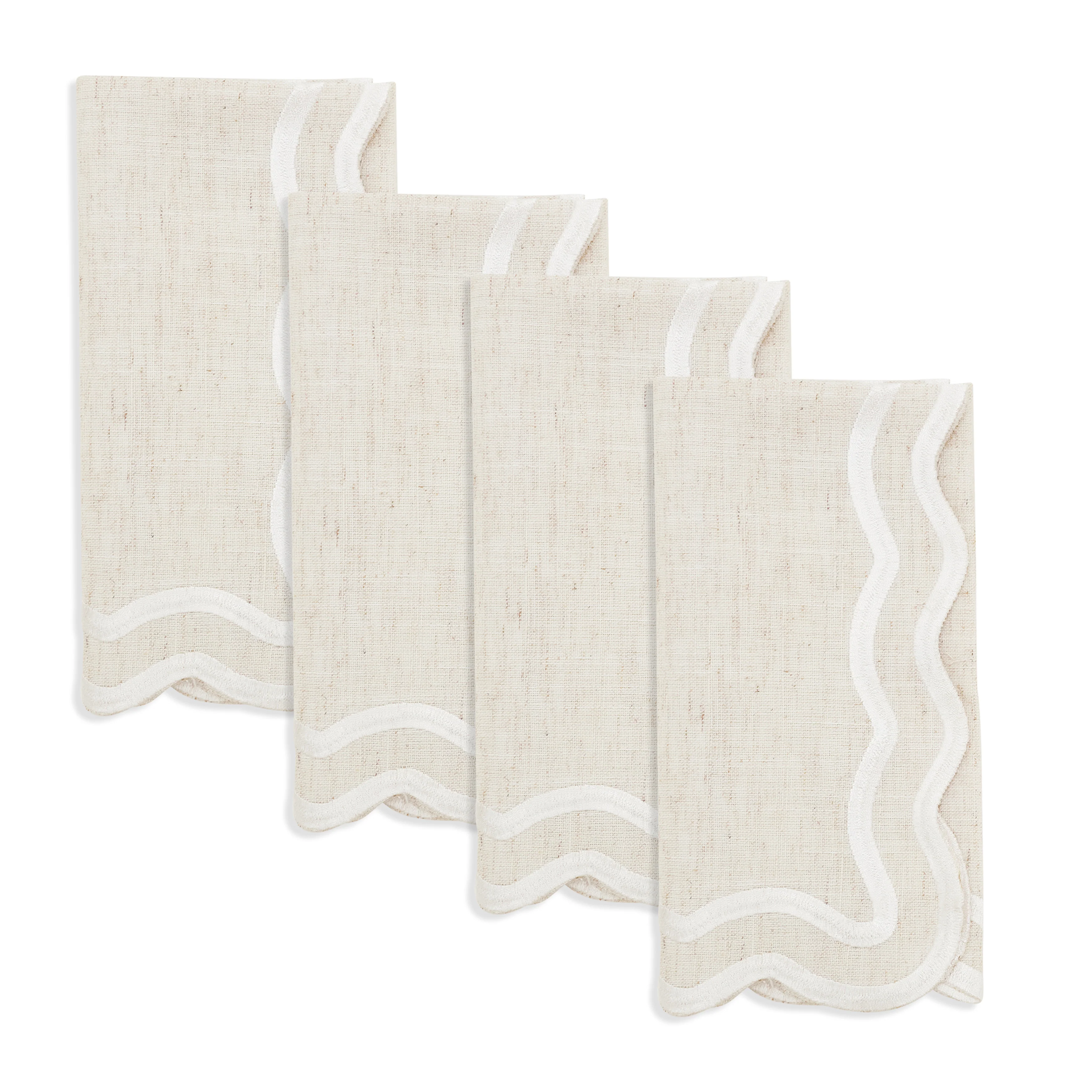 Scalloped Border Napkin, Set of 4 - Image 3