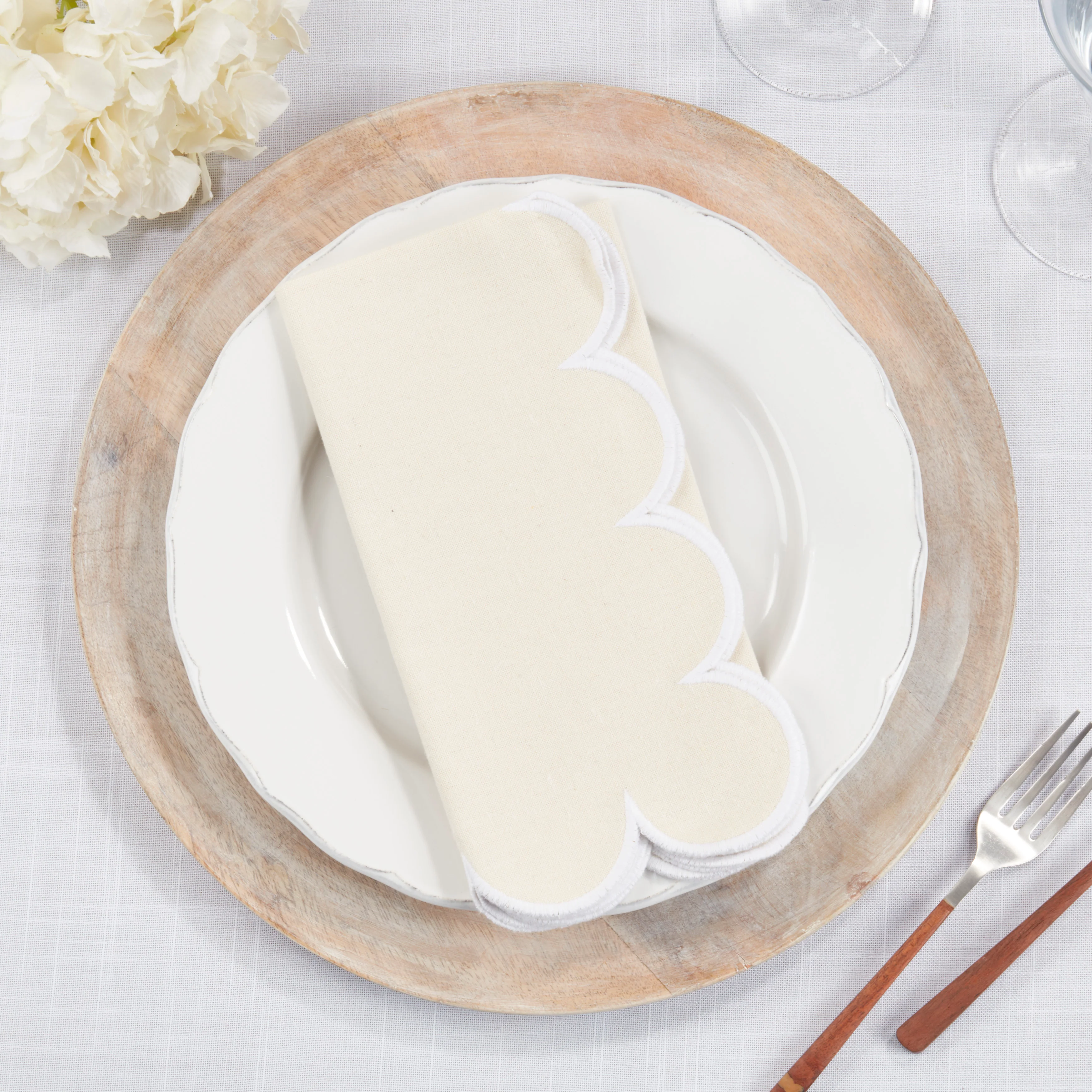 Scalloped Hem Napkin, Set of 4 - Image 24