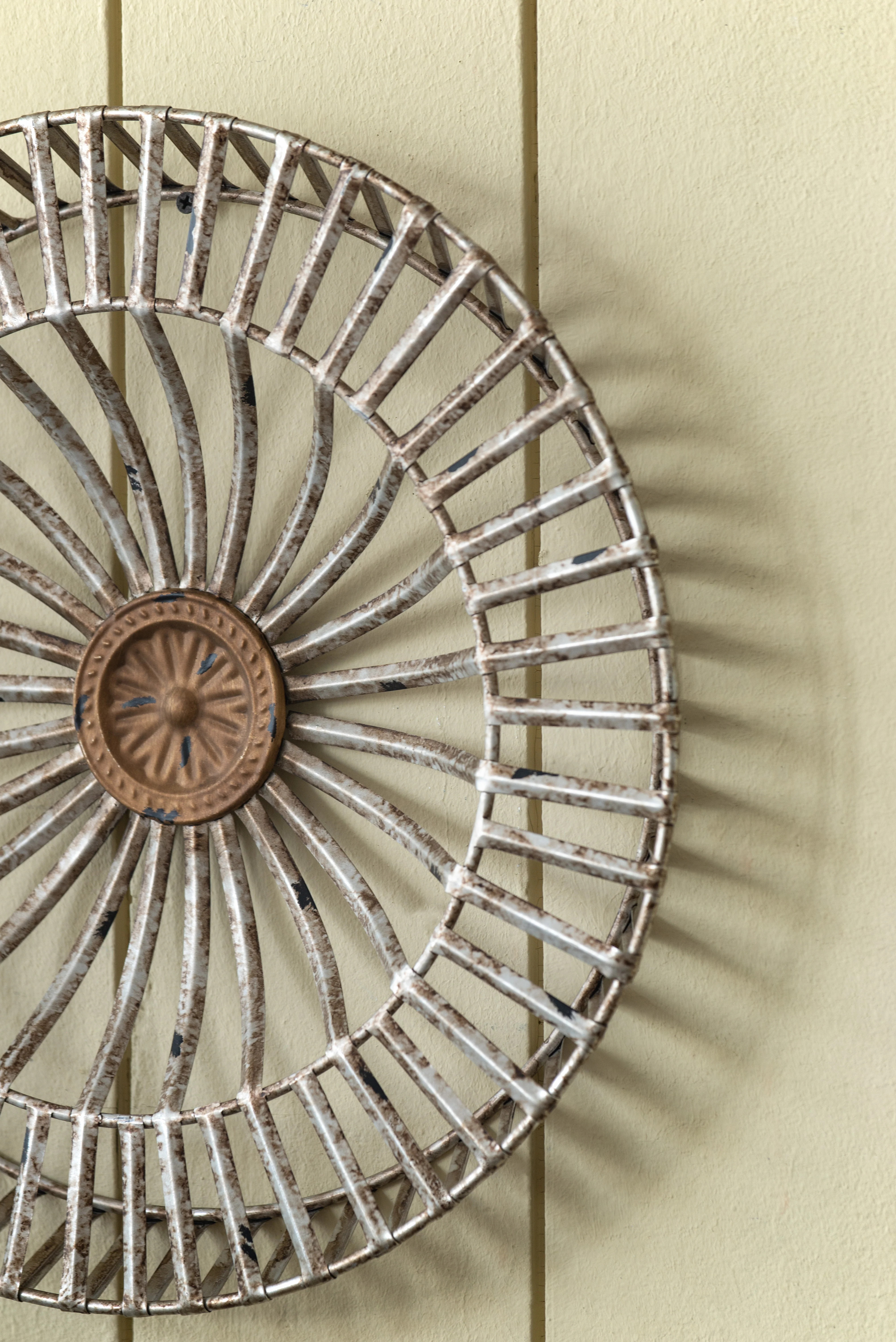 Set of 3 Jennings Metal Discs, Wall Decor - Image 14