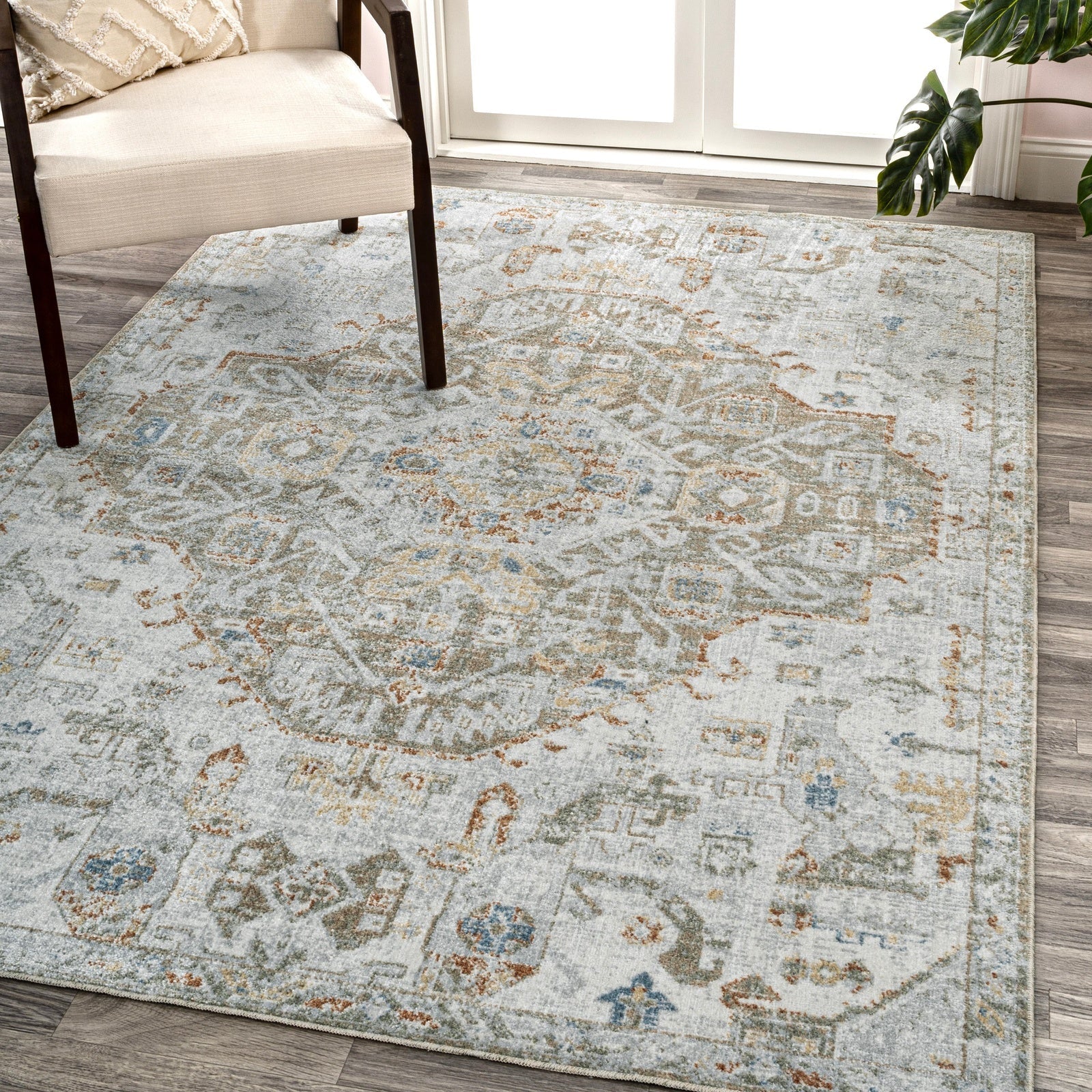 Shaemus Bohemian Medallion Low-Pile Machine-Washable Area Rug - Image 3