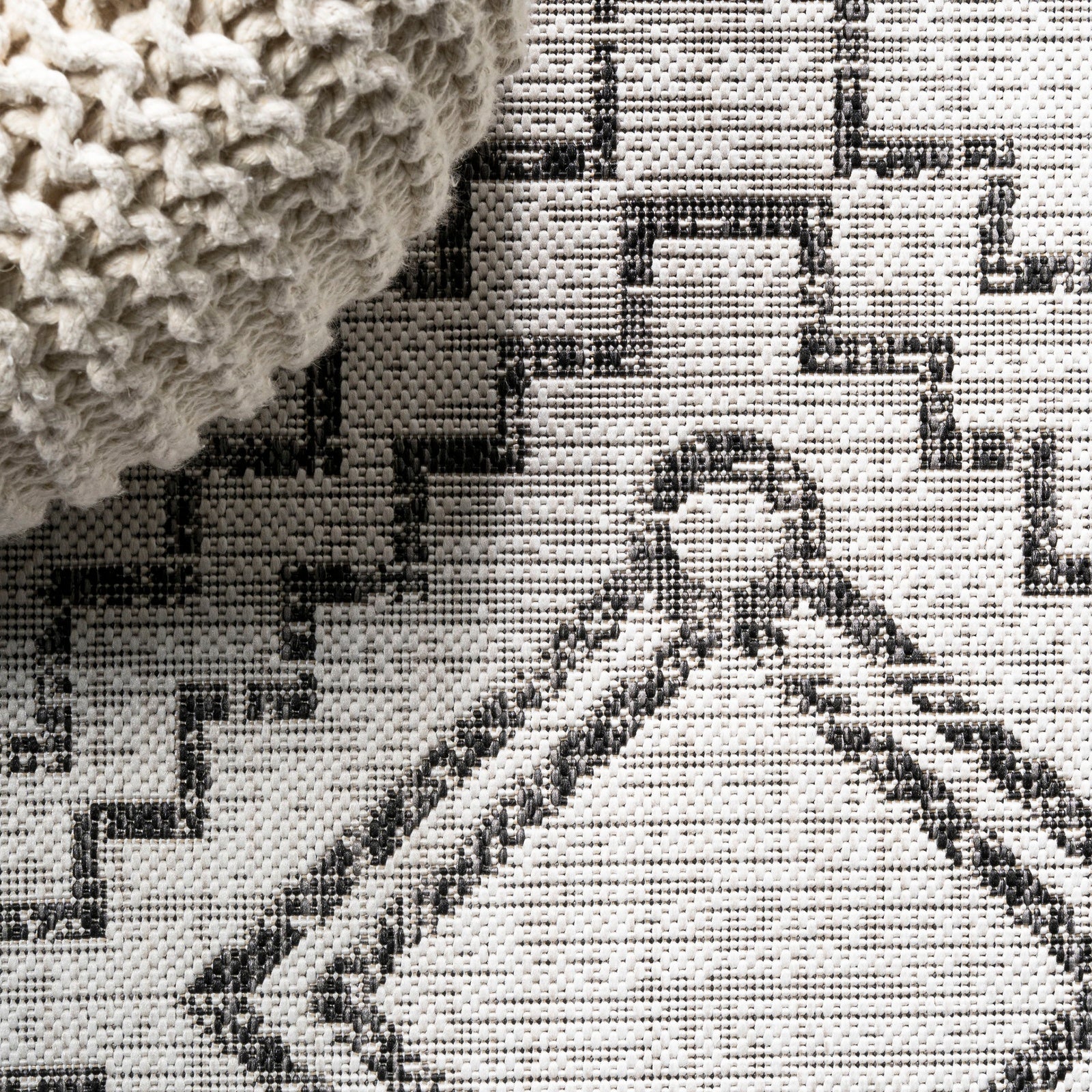 Marokko Diamond Tribal Medallion Indoor/Outdoor Runner Rug - Image 27