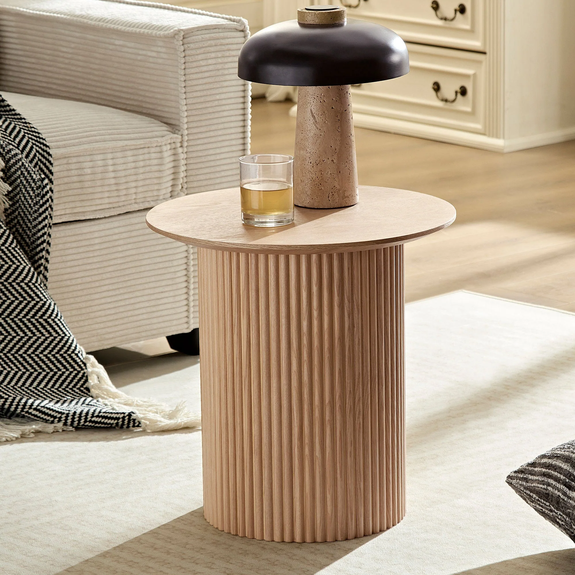 Volet 17.71" Round Side Table with Wave Pattern Base - Image 2