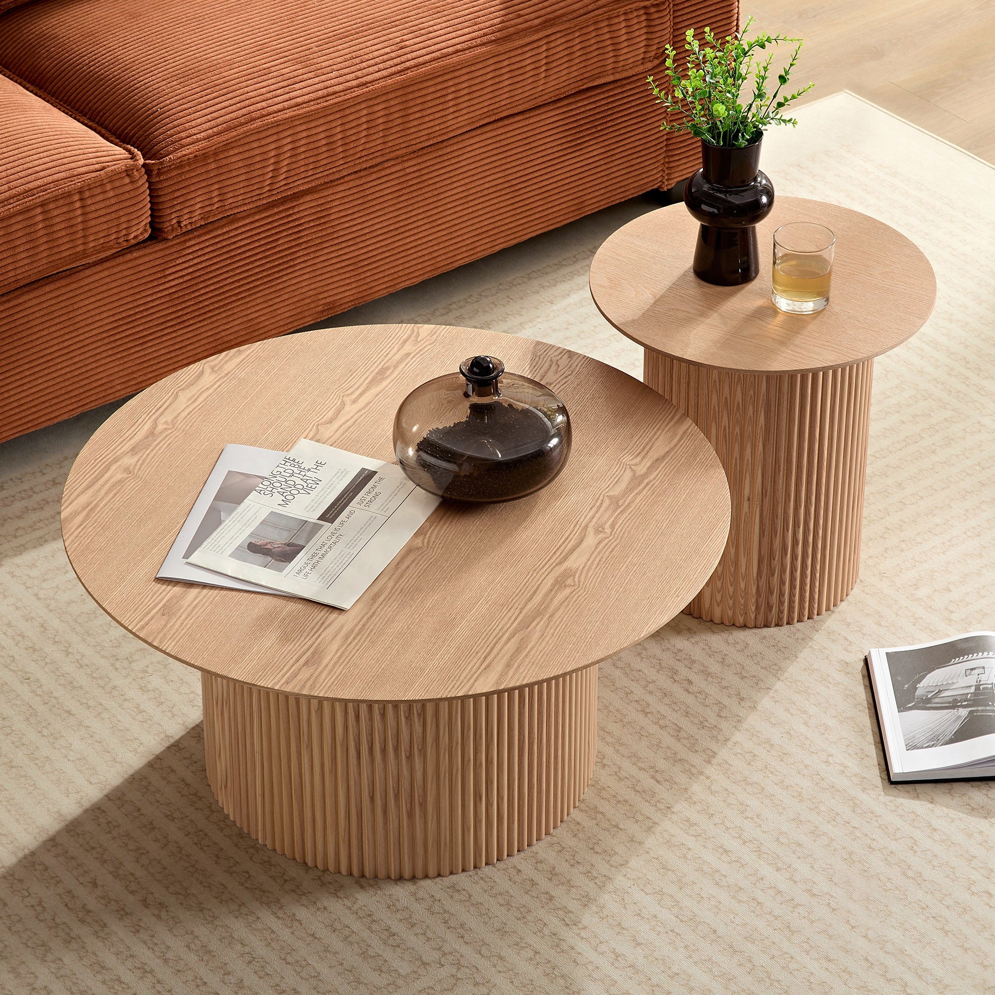Volet 17.71" Round Side Table with Wave Pattern Base - Image 5