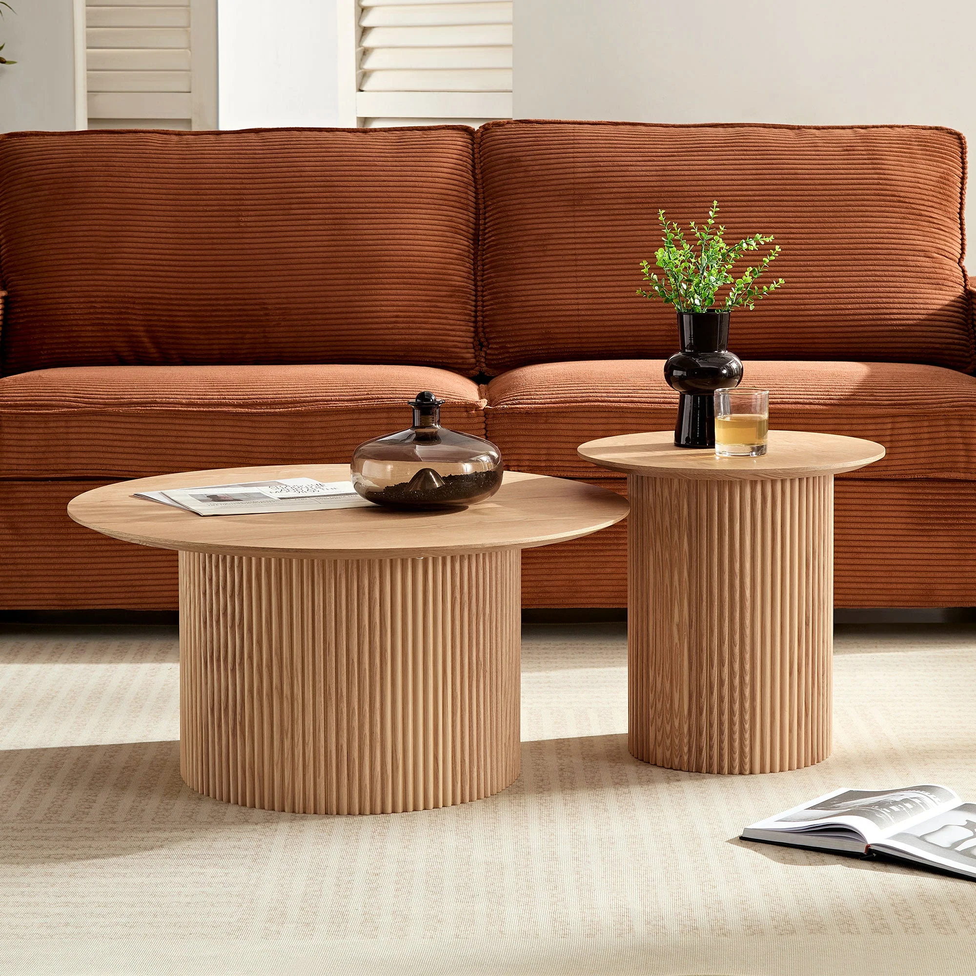 Volet 17.71" Round Side Table with Wave Pattern Base - Image 6