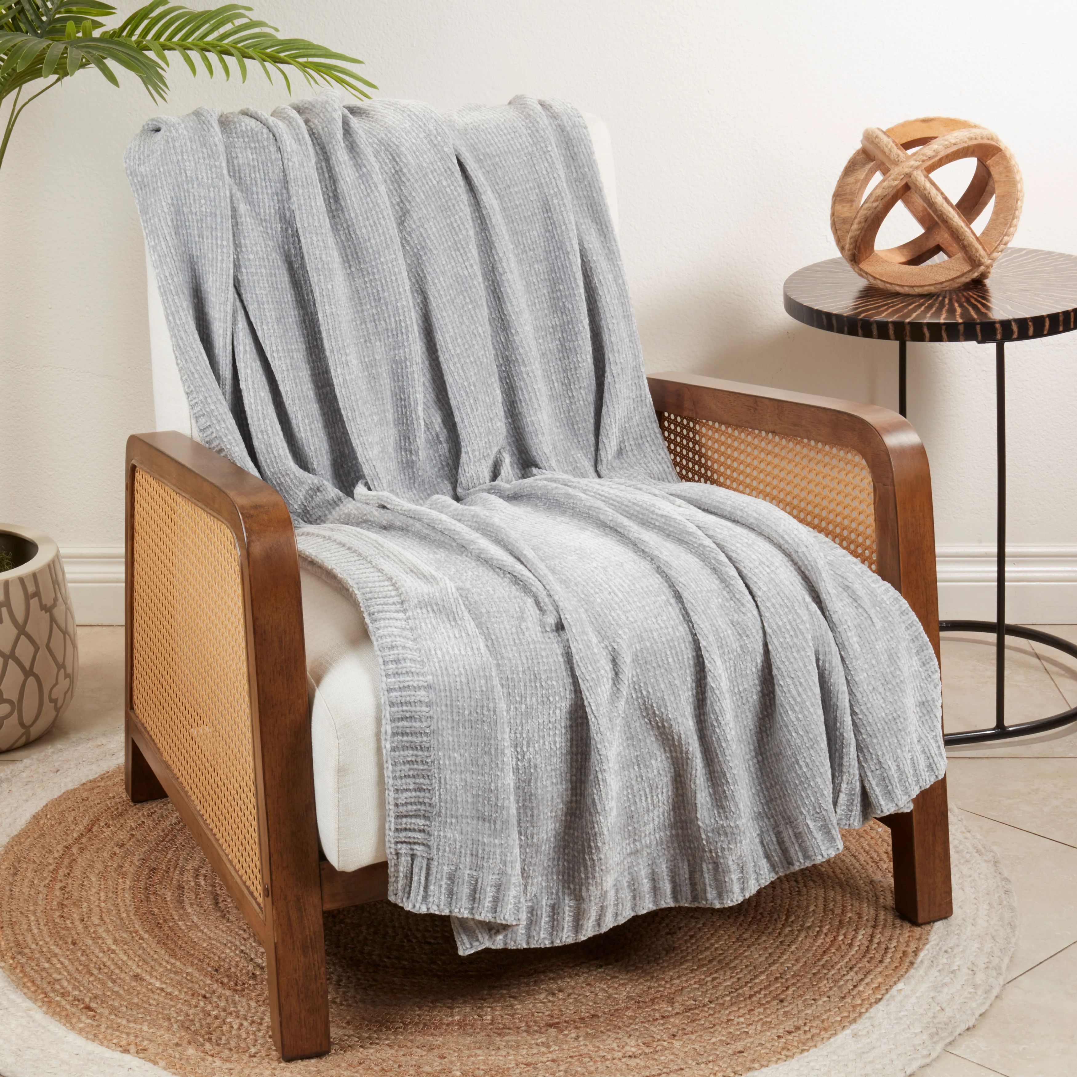 Warmth of Chenille Knit Throw Blanket - Image 12