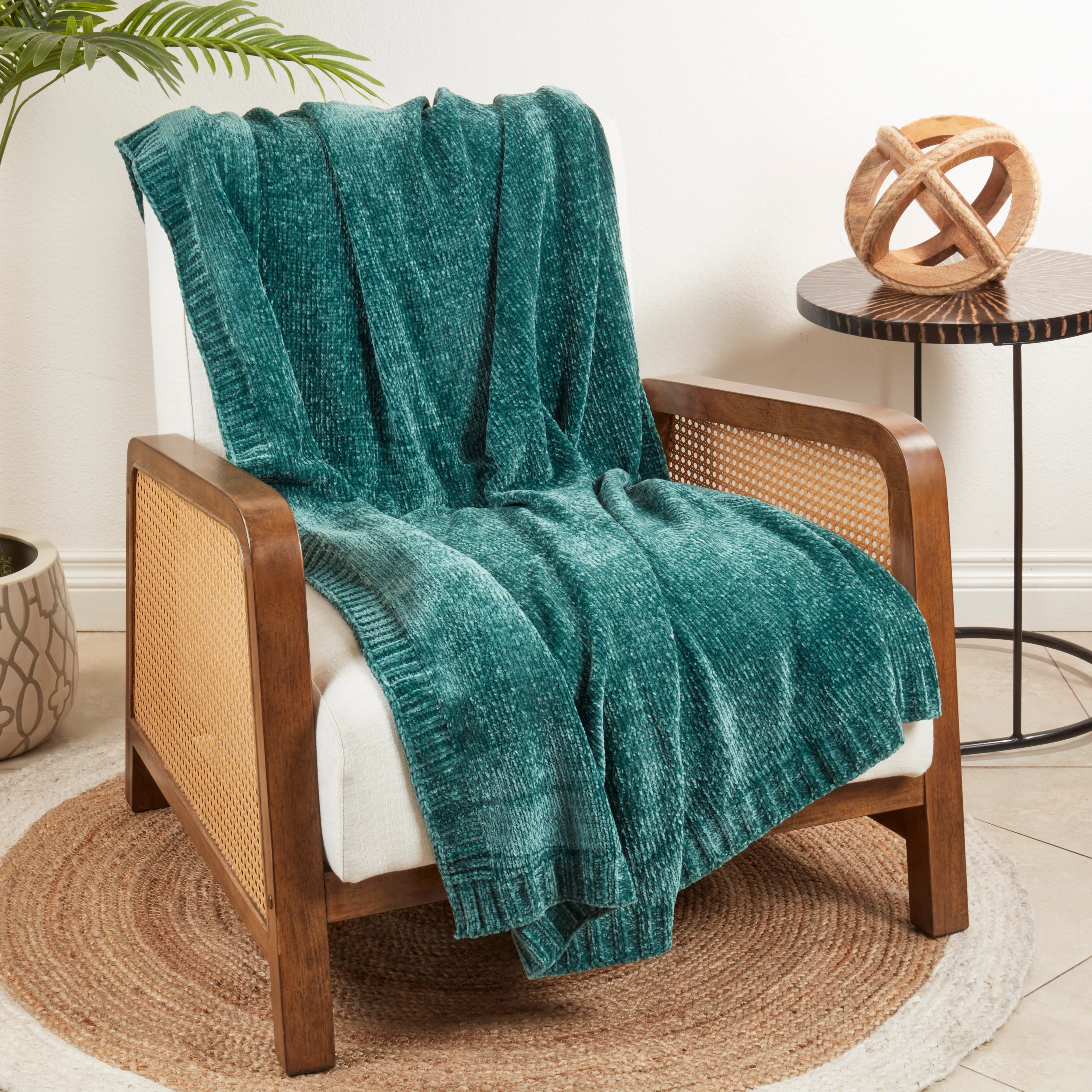 Warmth of Chenille Knit Throw Blanket - Image 9